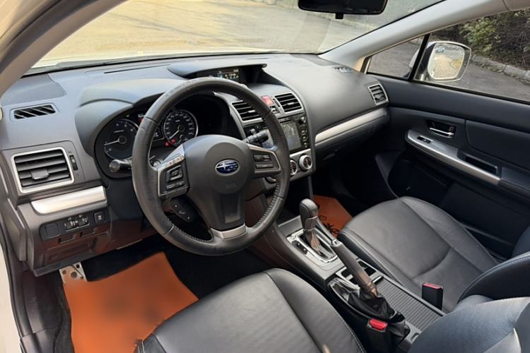 Used Subaru XV 2015 2.0i Elite Edition Interior 1