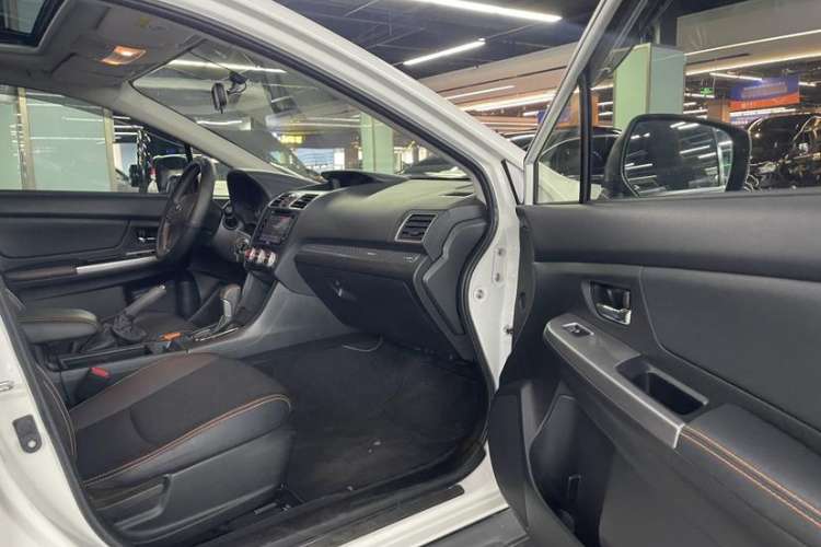 Used Subaru XV 2015 2.0i Special Edition Sport Model Interior 10