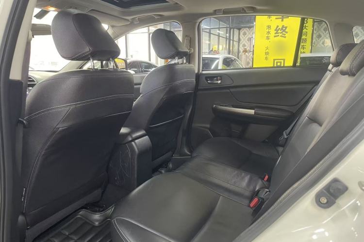 Used Subaru XV 2015 2.0i Luxury Edition Interior 2