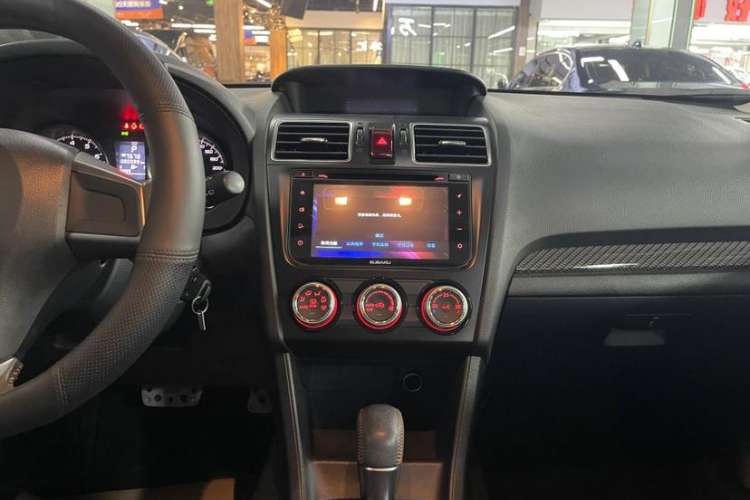 Used Subaru XV 2015 2.0i Special Edition Sport Model Interior 3