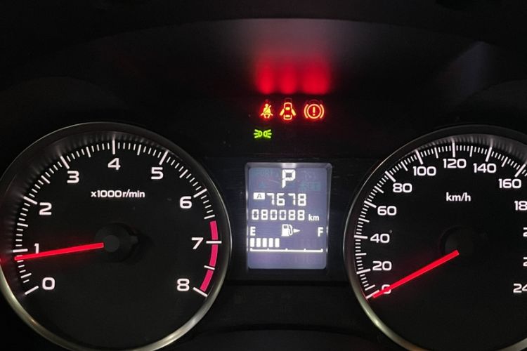 Used Subaru XV 2015 2.0i Special Edition Sport Model Odometer Close Up