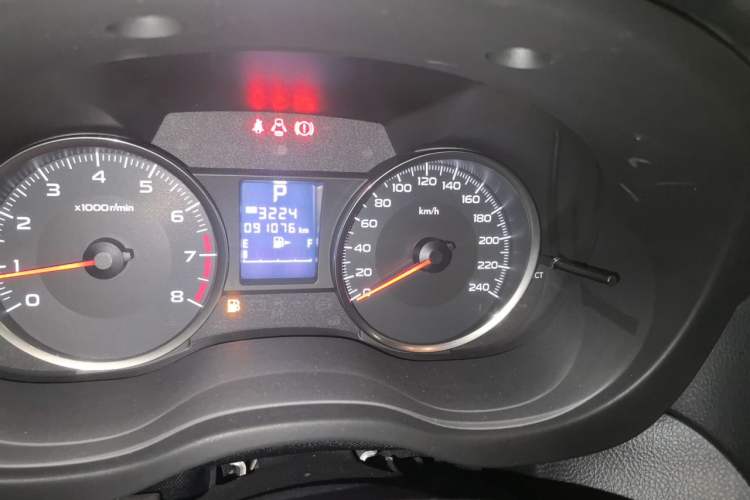 Used Subaru XV 2015 2.0i Special Edition Sport Model Odometer Close Up