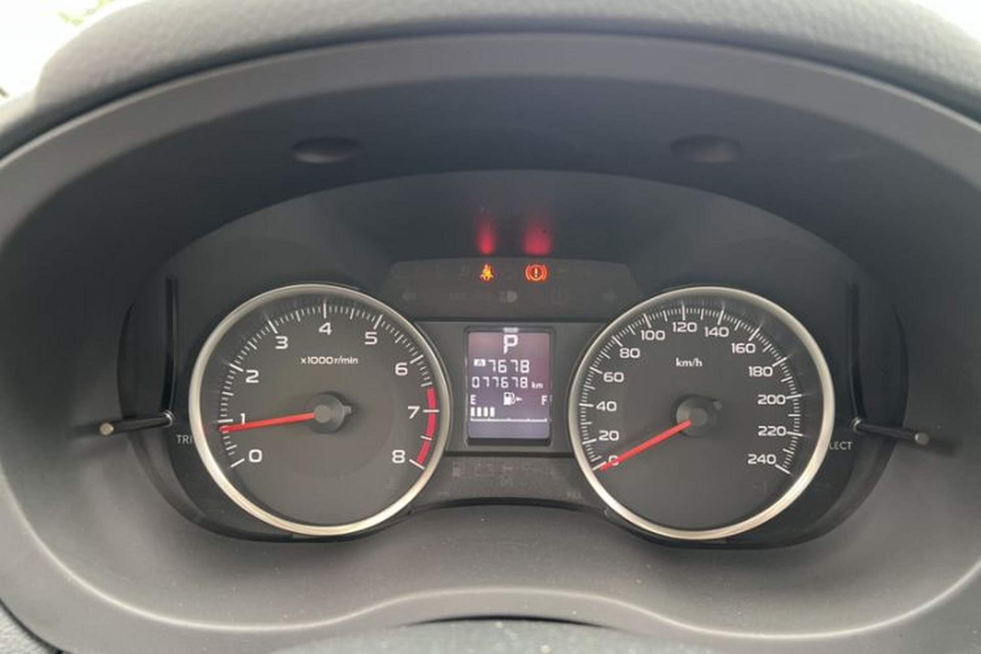 Used Subaru XV 2015 2.0i Special Edition Sport Model Odometer Close Up