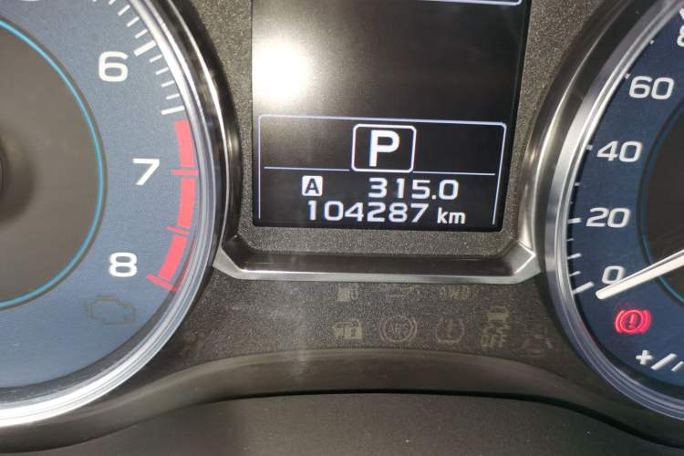 Used Subaru XV 2015 2.0i Elite Edition Odometer Close Up