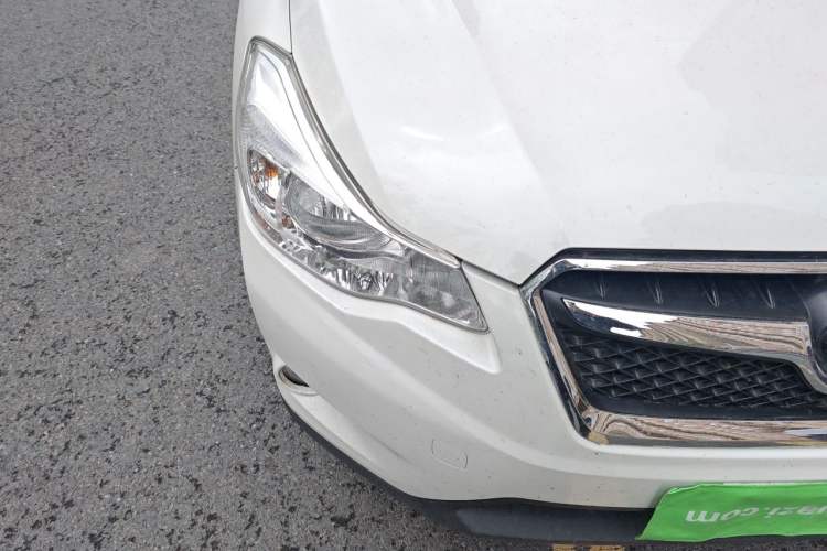 Used Subaru XV 2015 2.0i Special Edition Sport Model Right Front Headlight