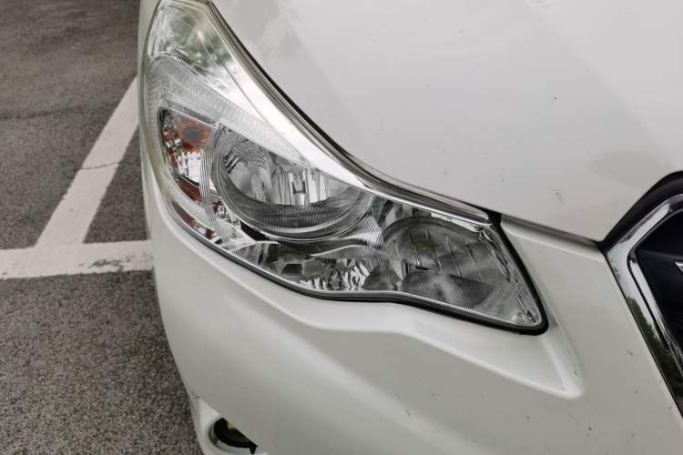 Used Subaru XV 2015 2.0i Elite Edition Right Front Headlight