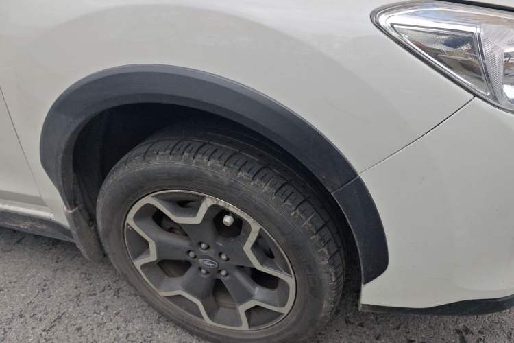Used Subaru XV 2015 2.0i Special Edition Sport Model Right Front Wheel Hub