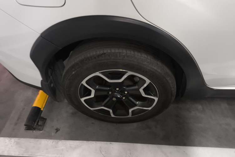 Used Subaru XV 2015 2.0i Special Edition Sport Model Right Rear Wheel Hub