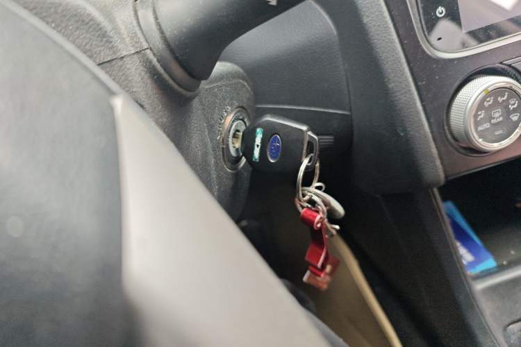 Used Subaru XV 2015 2.0i Special Edition Sport Model Vehicle Key