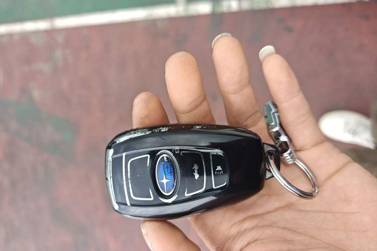 Used Subaru XV 2015 2.0i Luxury Edition Vehicle Key