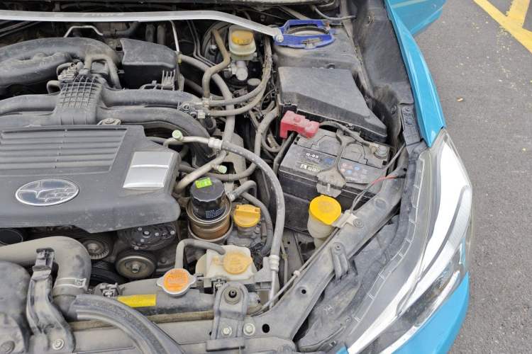 Used Subaru XV 2016 2.0i Luxury Edition Engine Bay Left