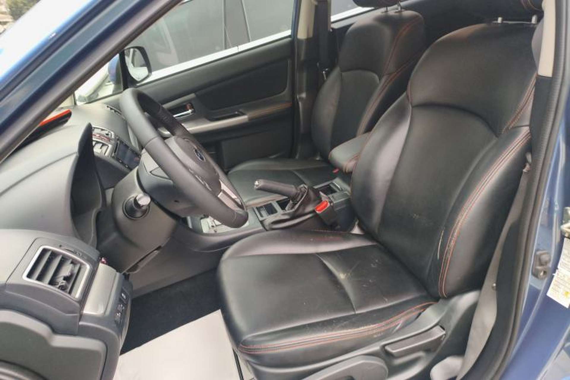 Used Subaru XV 2016 2.0i Comfort Navigation Edition Left Front Seat