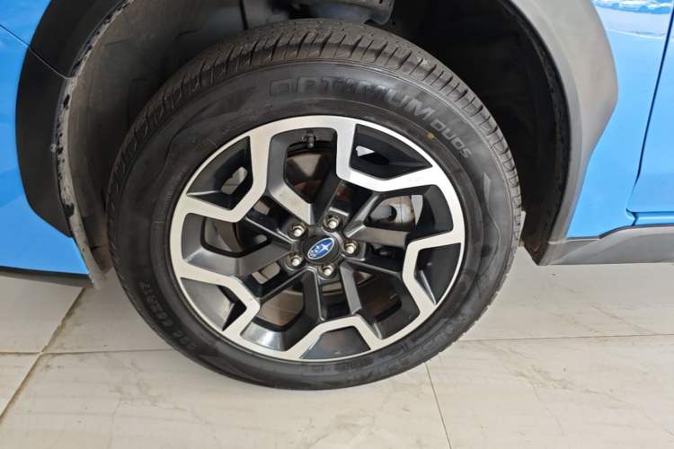 Used Subaru XV 2016 2.0i Comfort Navigation Edition Left Front Wheel Hub