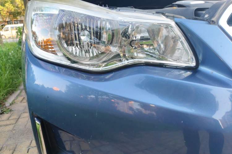 Used Subaru XV 2016 2.0i Comfort Navigation Edition Right Front Headlight