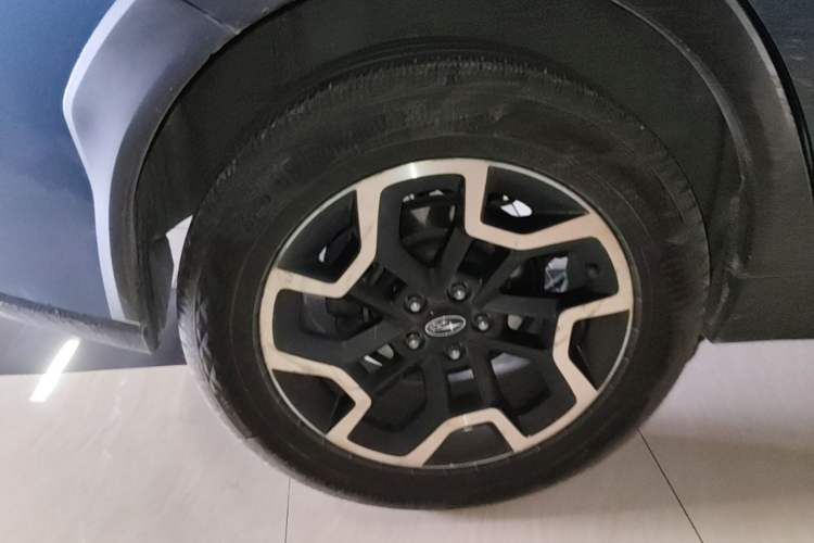 Used Subaru XV 2016 2.0i Comfort Navigation Edition Right Rear Wheel Hub