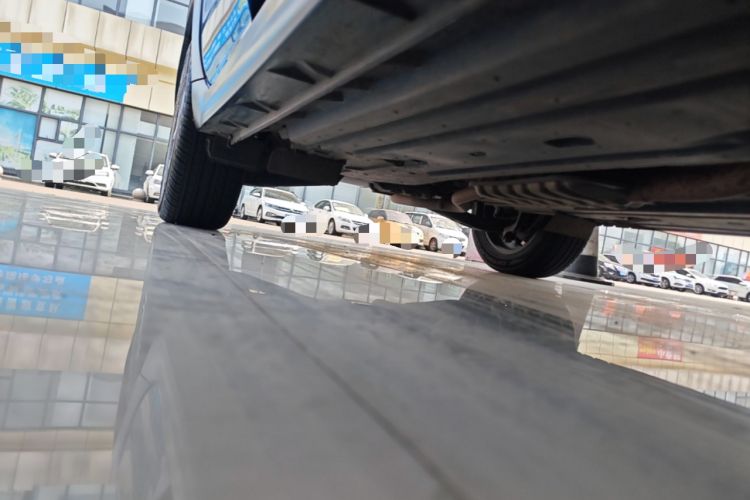 Used Subaru XV 2016 2.0i Comfort Navigation Edition Right Side Sill