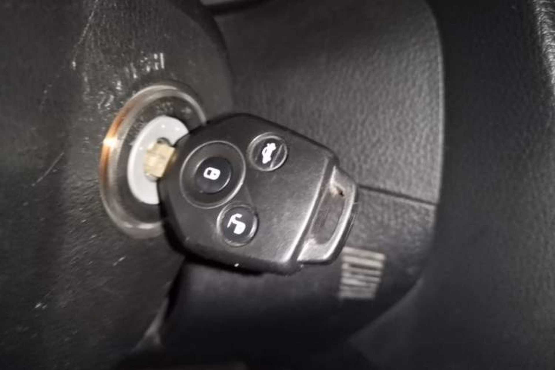 Used Subaru XV 2016 2.0i Ambition Edition Vehicle Key