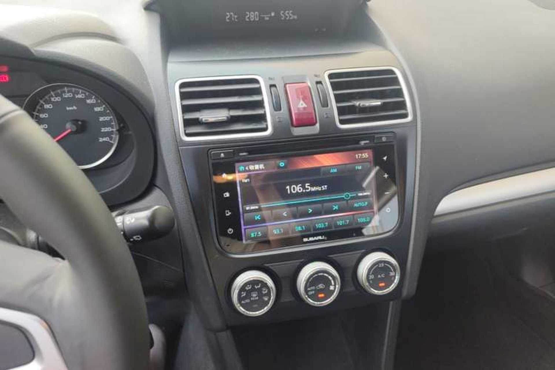 Used Subaru XV 2016 2.0i Comfort Navigation Edition Audio And AC Panel