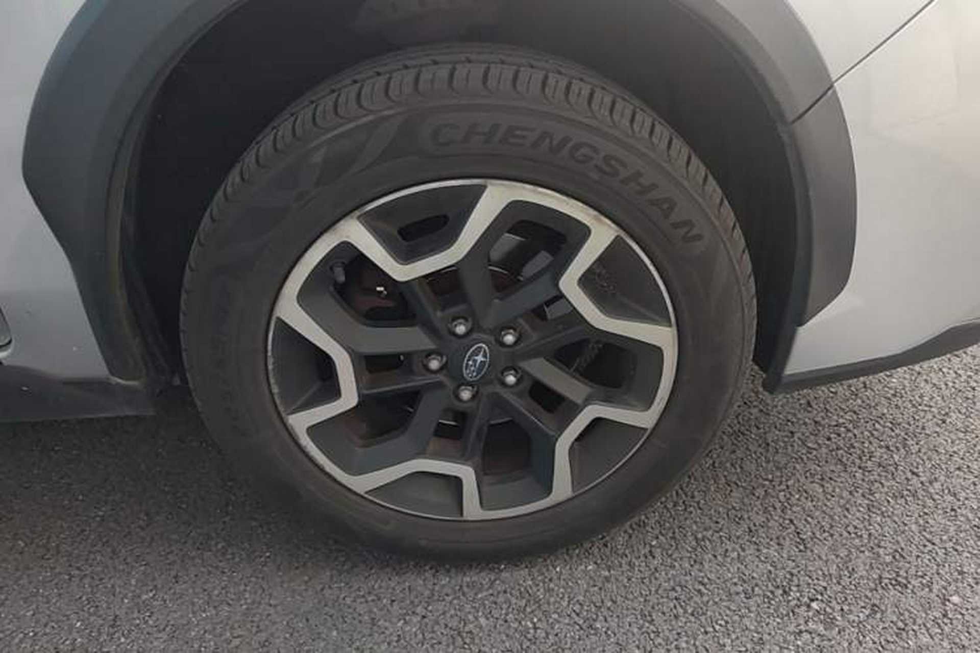 Used Subaru XV 2016 2.0i Comfort Navigation Edition Right Front Wheel Hub