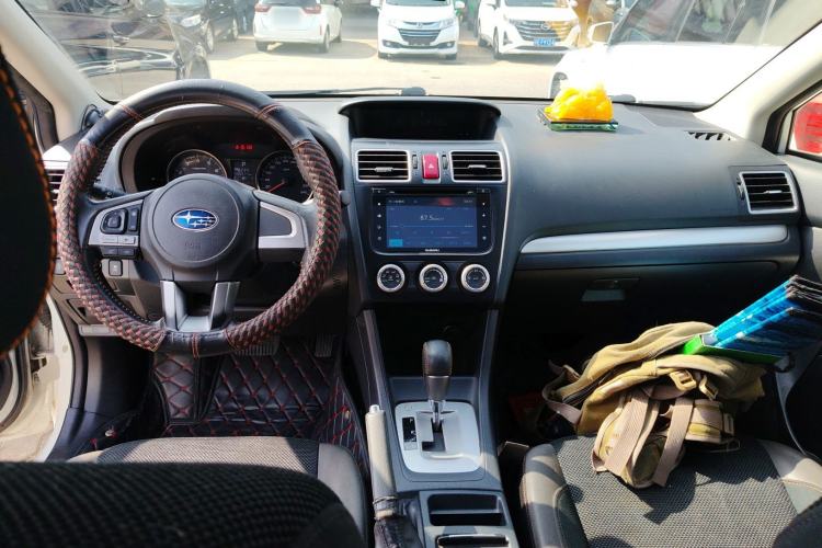 Used Subaru XV 2016 2.0i Comfort Navigation Edition Center Console