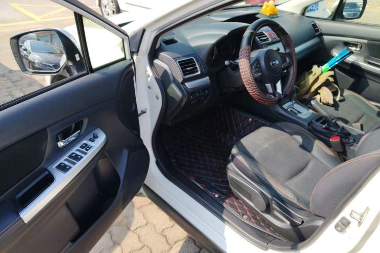 Used Subaru XV 2016 2.0i Comfort Navigation Edition Driver Seat