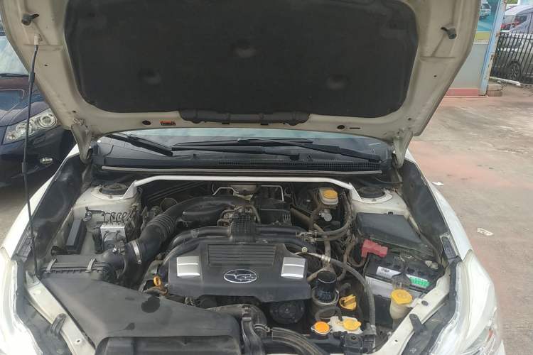 Used Subaru XV 2016 2.0i Ambition Edition Engine Bay