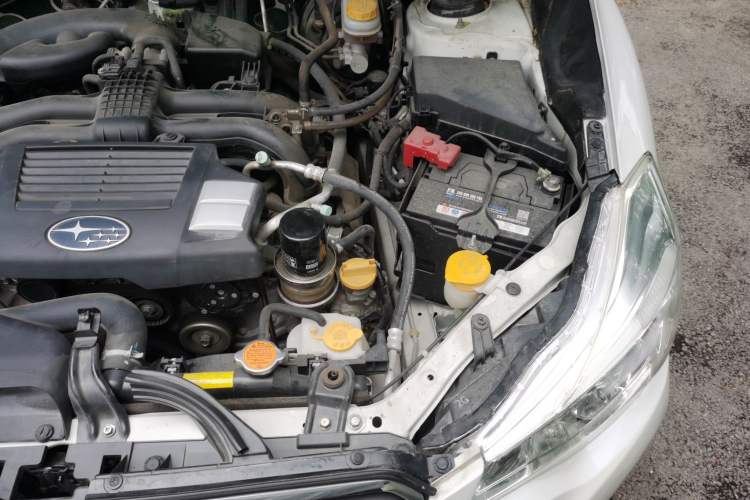 Used Subaru XV 2016 2.0i Comfort Navigation Edition Engine Bay Left