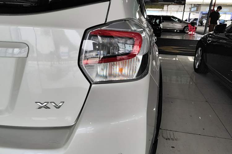 Used Subaru XV 2016 2.0i Comfort Navigation Edition Exterior 3