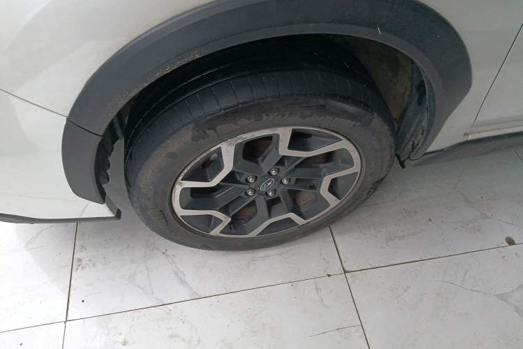Used Subaru XV 2016 2.0i Comfort Navigation Edition Exterior 4