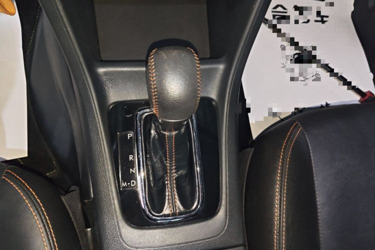 Used Subaru XV 2016 2.0i Elite Edition Gear Lever