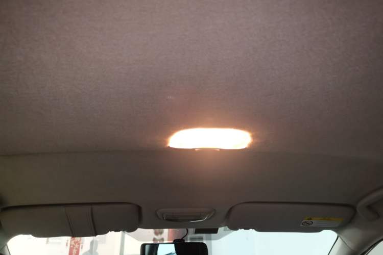 Used Subaru XV 2016 2.0i Ambition Edition Headliner