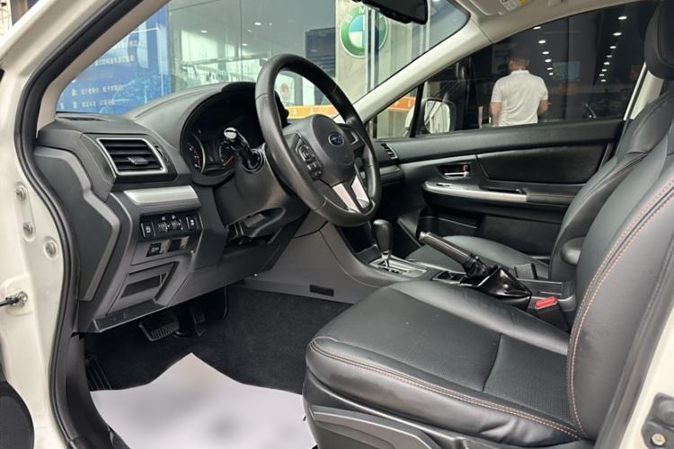 Used Subaru XV 2016 2.0i Ambition Edition Interior 2