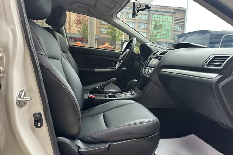 Used Subaru XV 2016 2.0i Ambition Edition Interior 4