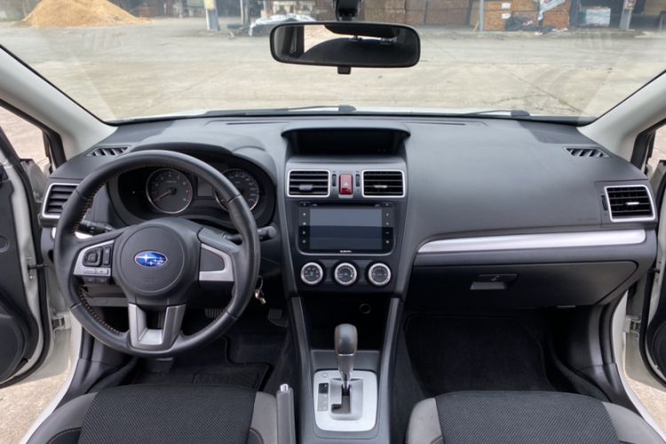 Used Subaru XV 2016 2.0i Comfort Navigation Edition Interior 5