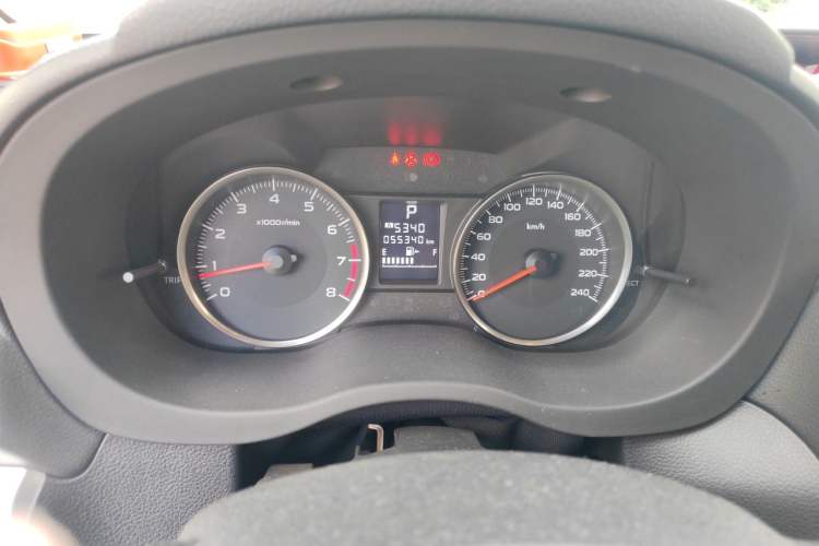 Used Subaru XV 2016 2.0i Comfort Navigation Edition Odometer Close Up
