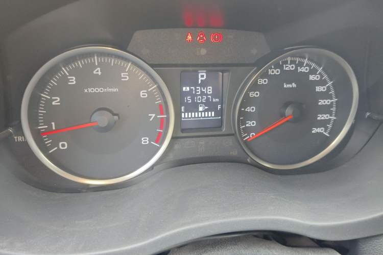 Used Subaru XV 2016 2.0i Ambition Edition Odometer Close Up