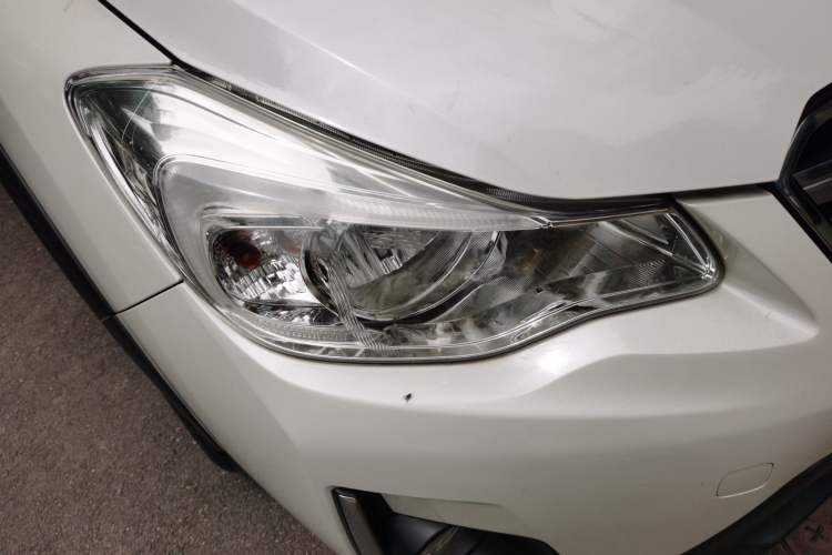 Used Subaru XV 2016 2.0i Comfort Navigation Edition Right Front Headlight