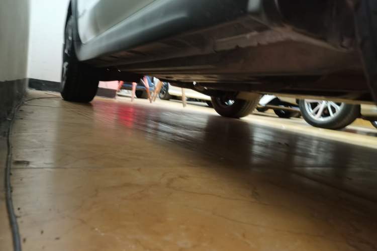 Used Subaru XV 2016 2.0i Ambition Edition Right Side Sill