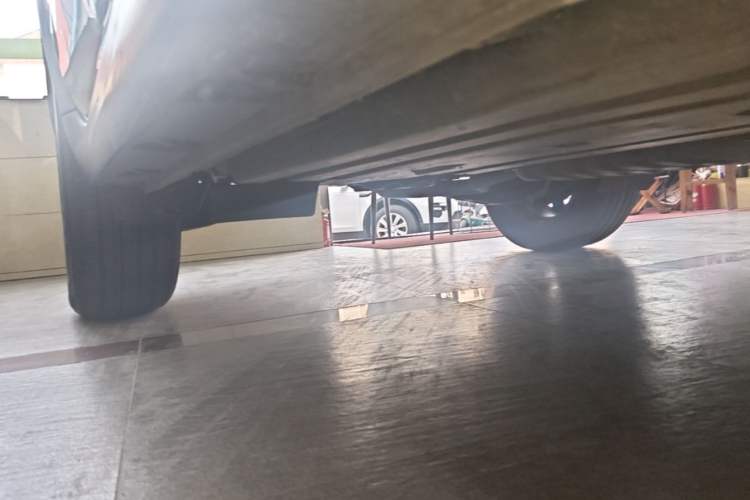 Used Subaru XV 2016 2.0i Elite Edition Right Side Sill