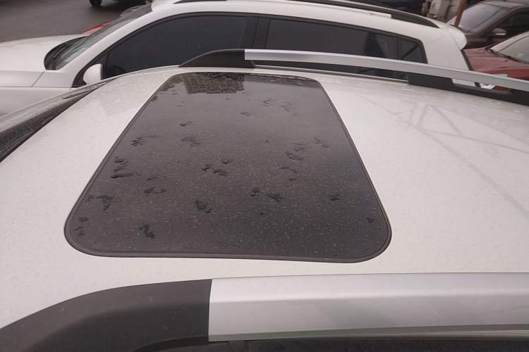 Used Subaru XV 2016 2.0i Comfort Navigation Edition Roof