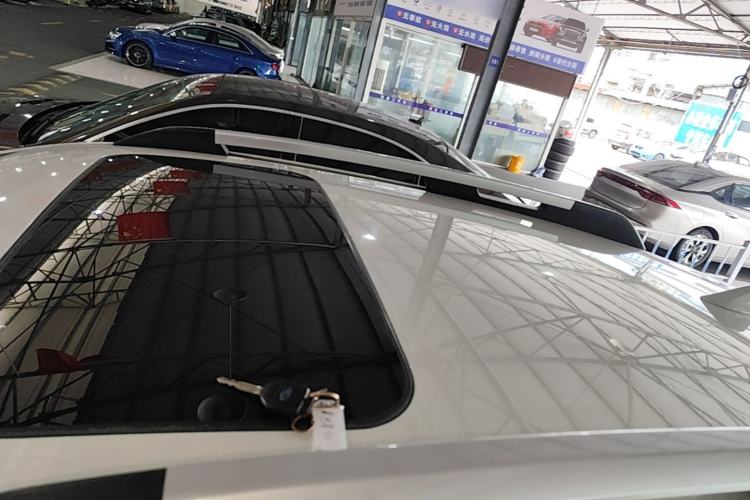Used Subaru XV 2016 2.0i Comfort Navigation Edition Roof