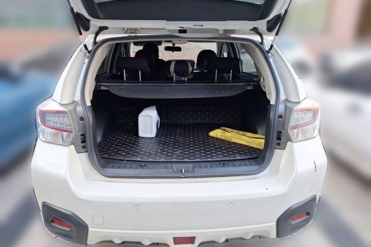 Used Subaru XV 2016 2.0i Comfort Navigation Edition Trunk