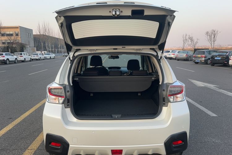 Used Subaru XV 2016 2.0i Ambition Edition Trunk