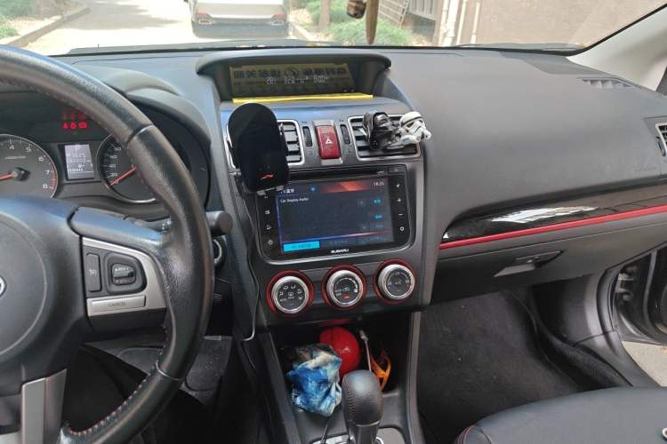 Used Subaru XV 2017 2.0i Special Edition Audio And AC Panel