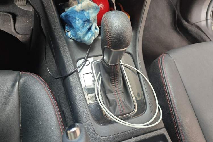 Used Subaru XV 2017 2.0i Special Edition Gear Lever