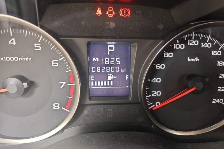 Used Subaru XV 2017 2.0i Special Edition Odometer Close Up