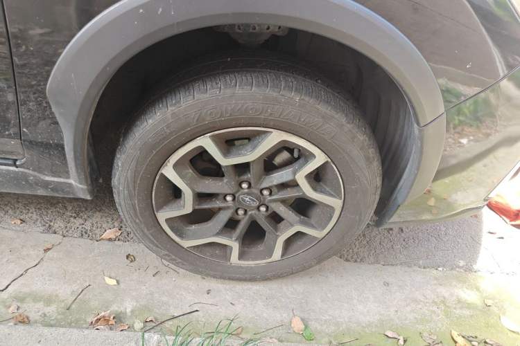 Used Subaru XV 2017 2.0i Special Edition Right Front Wheel Hub