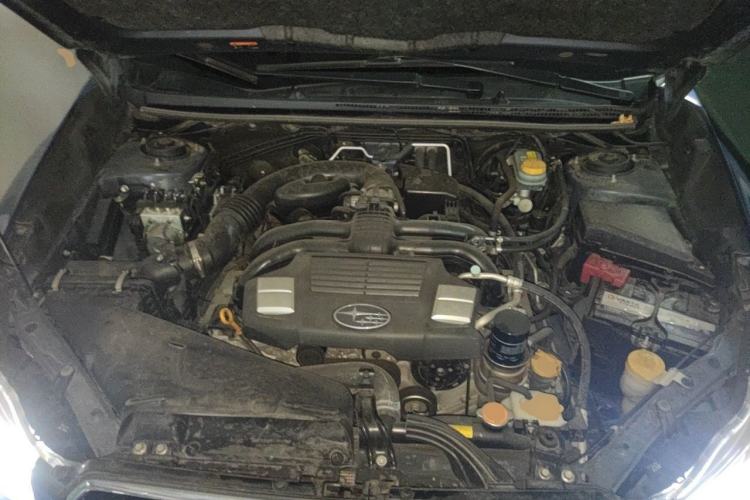 Used Subaru XV 2017 2.0i Elite Edition Engine Bay