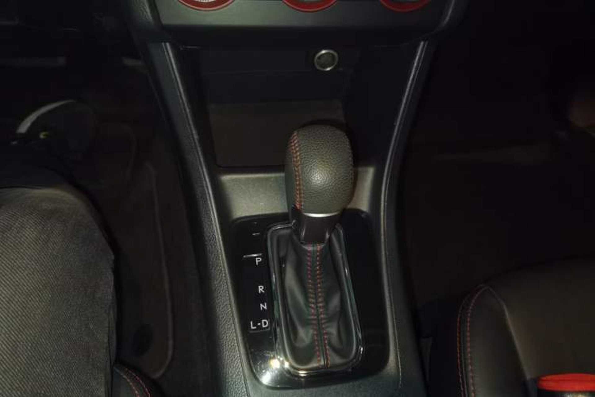 Used Subaru XV 2017 2.0i Special Edition Gear Lever