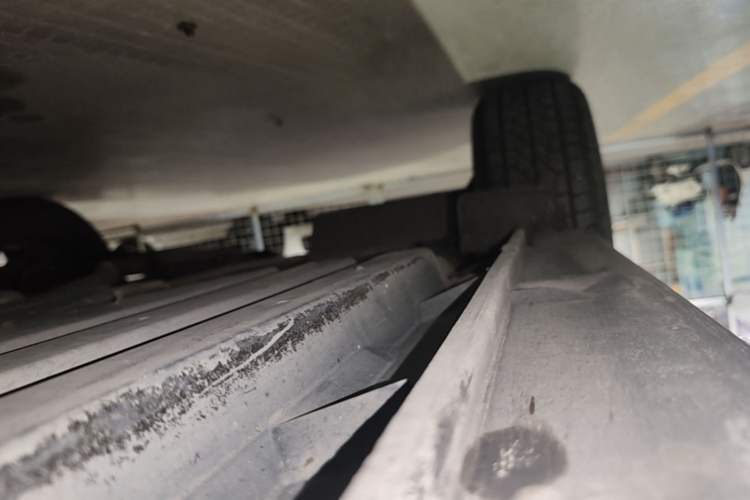 Used Subaru XV 2017 2.0i Ambition Edition Right Side Sill